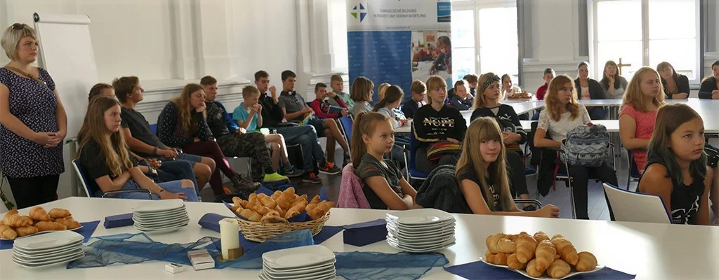 Eine Schülergruppe der ukrainischen Partnerschule ist eine Woche zu Besuch bei der Evangelischen Regelschule Gotha.